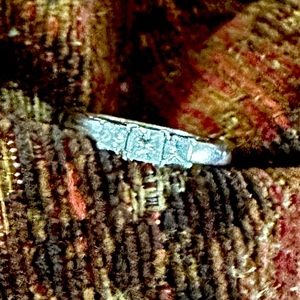 3/4 TCW Princess cut Diamond ring Size 7